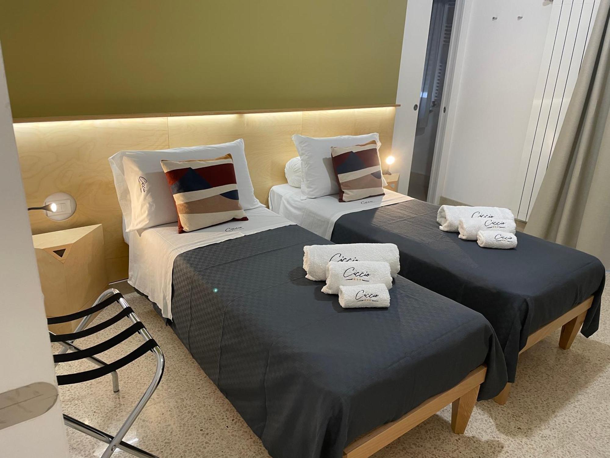 Ciccio Rooms And Breakfast - Self Check-In Palermo Eksteriør billede